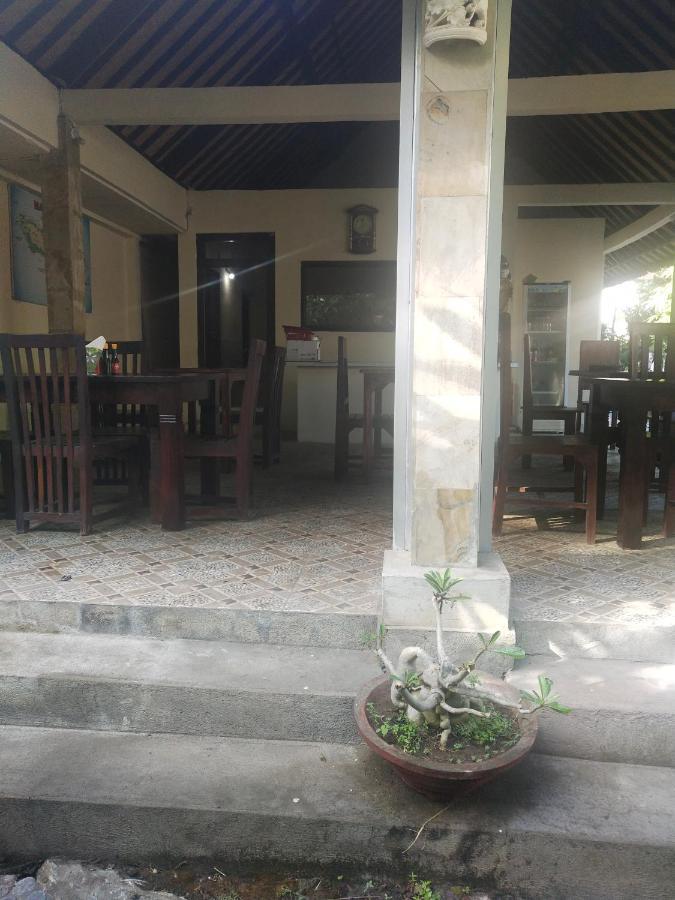 Santa Fe Homestay & Warong Amed  Exterior photo